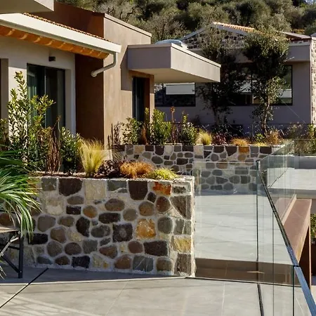 Deville & Costermano