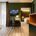 Deville & 3* Costermano
