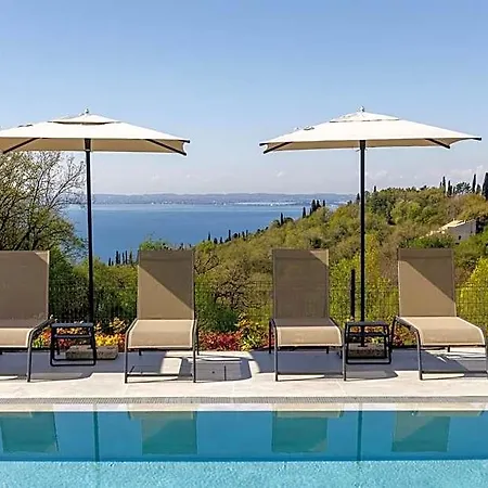 Deville & 3* Costermano