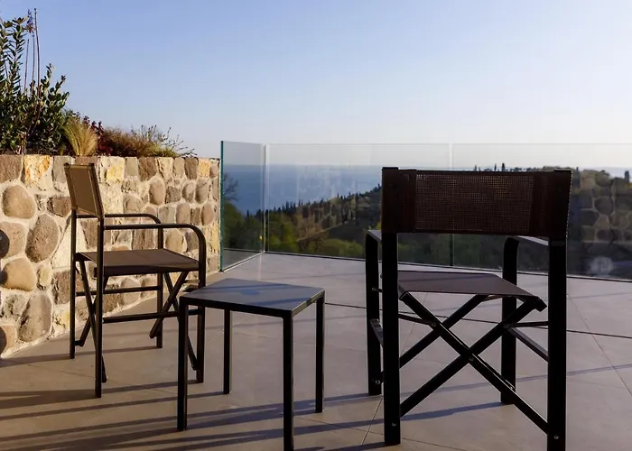 Deville & Отель